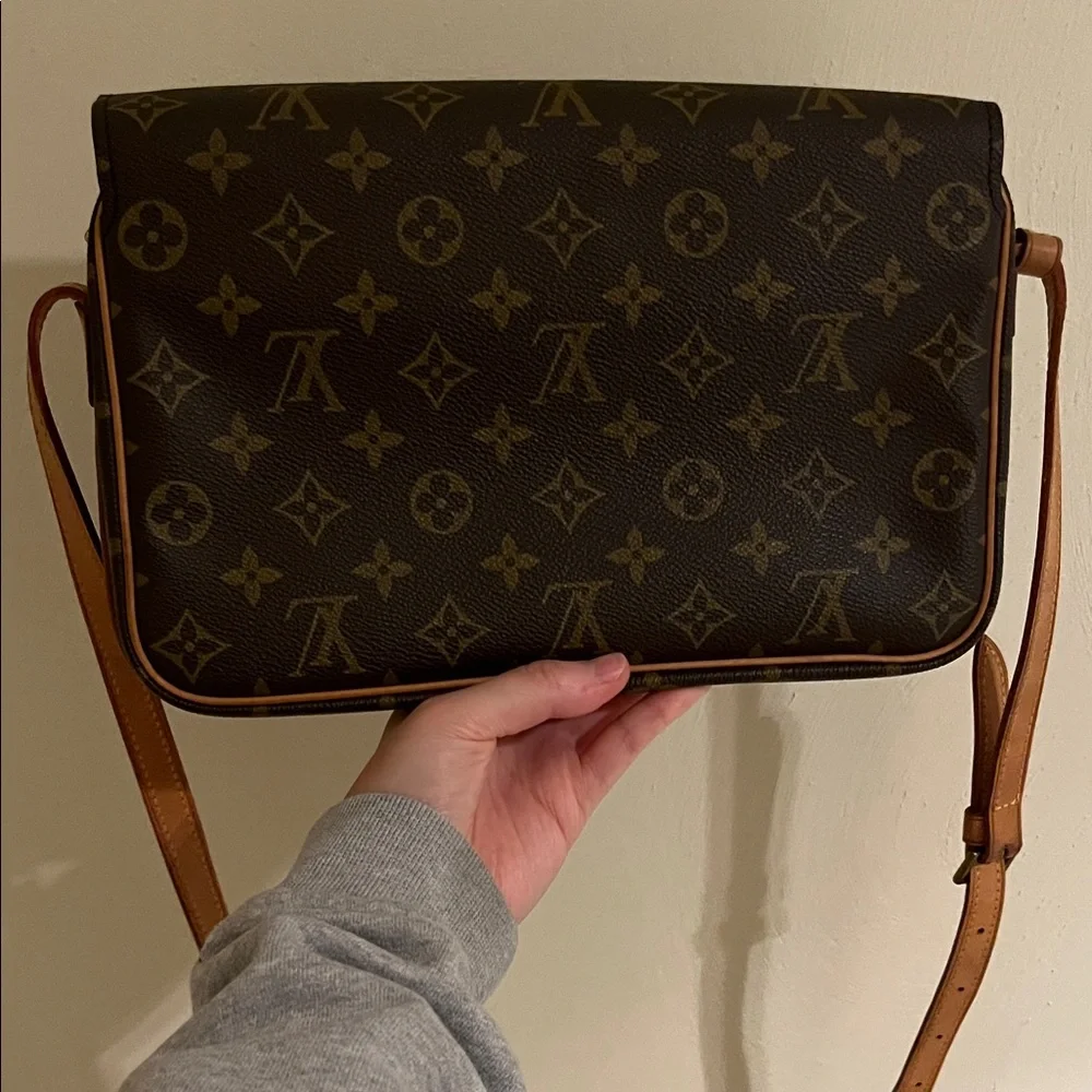 Louis Vuitton Monogram Saint Germain Bag - Picture 2 of 13